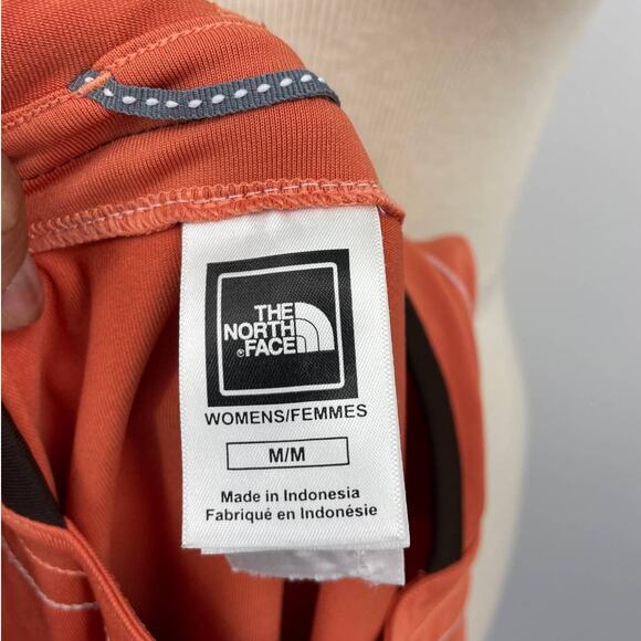 The North Face Pullover - Picture 8 of 8
